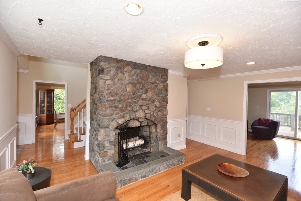 15 Valley Road Southborough, MA 01772 - Photo 9 of 23 Gallery Image 9