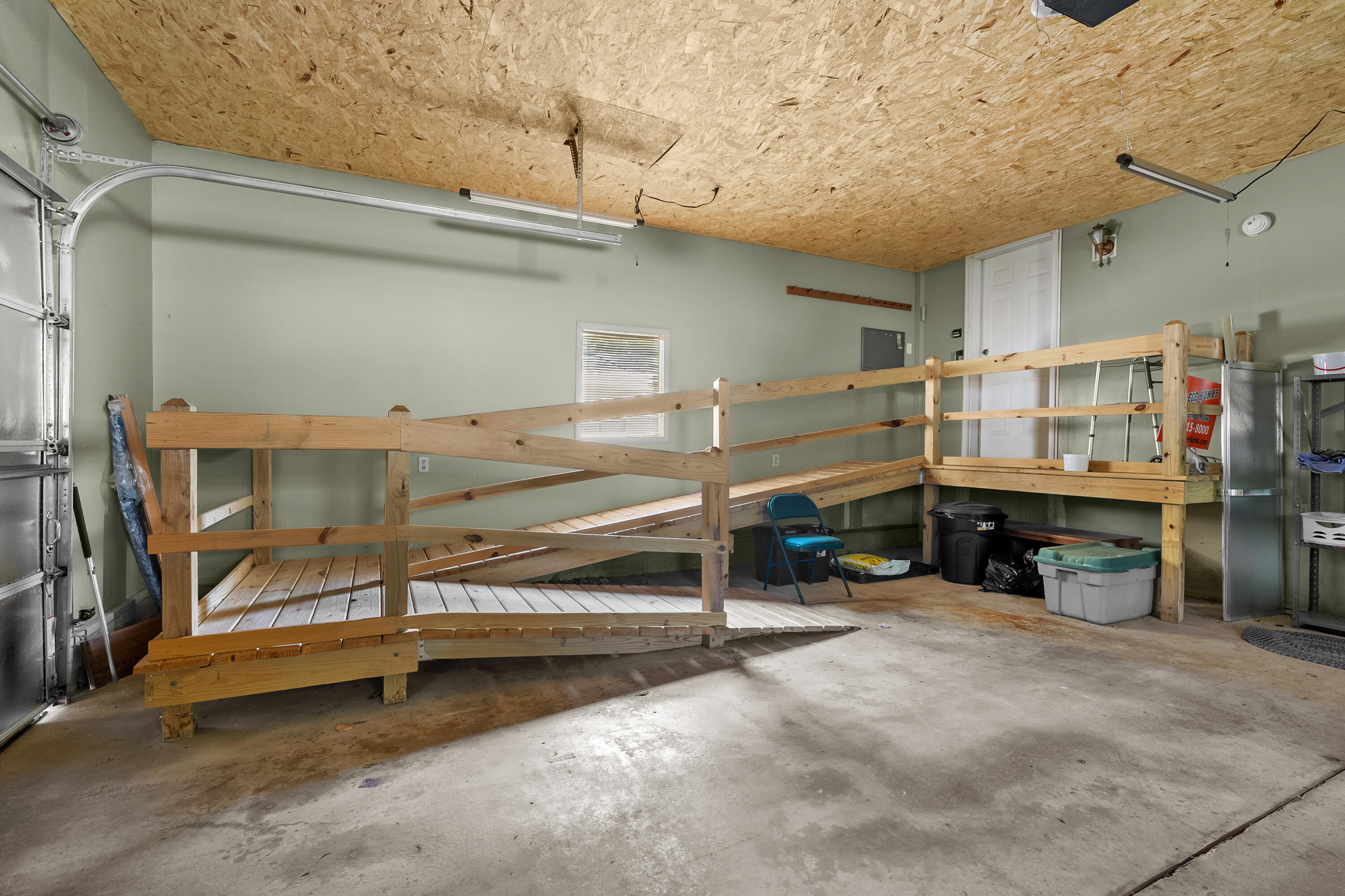 3410 Winter Wheat Road Kalamazoo, MI 49004 - Photo 25 of 30 Garage