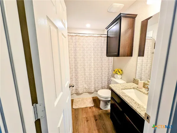 $2,400 | 305 Bobby Lou Lane, Copperas Cove, TX 76522