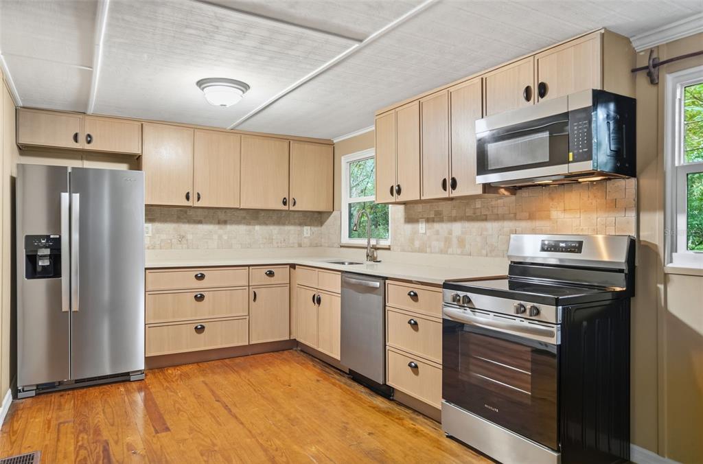 5763 East River Road Hernando, FL 34442 - Photo 3 of 26