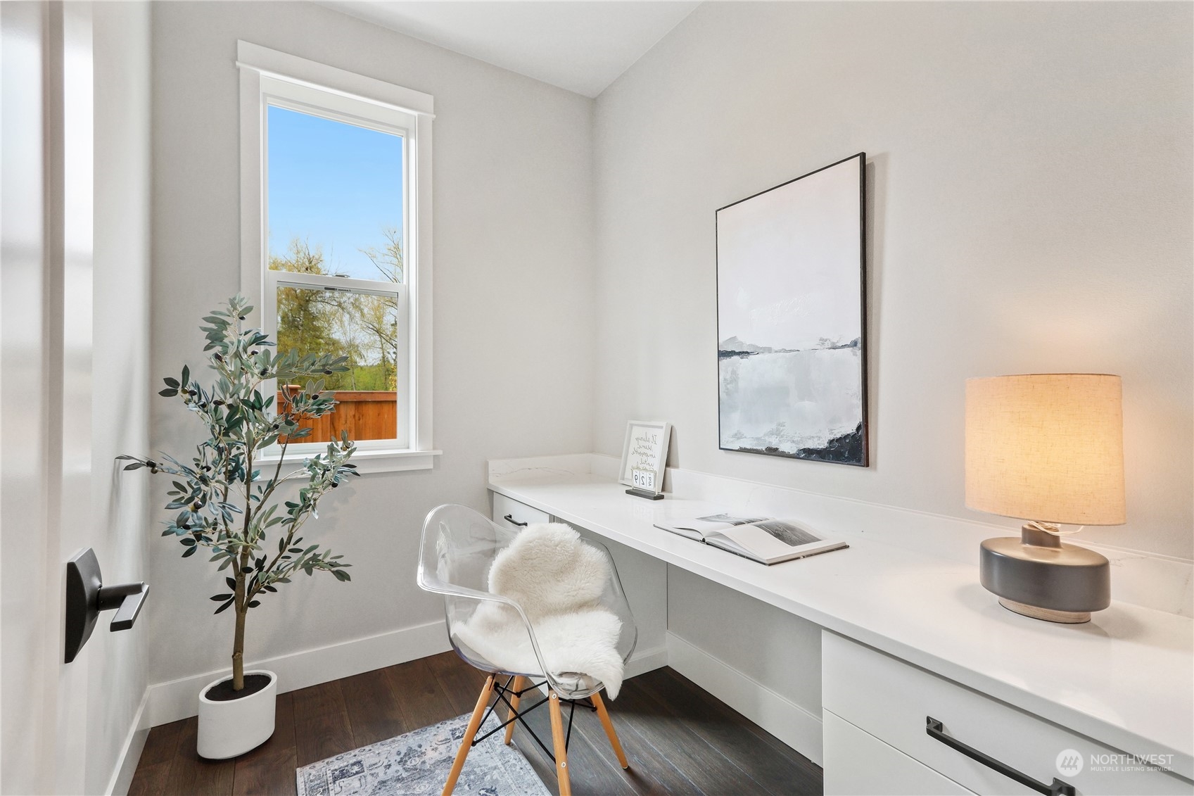3915 211th Place Southeast Bothell, WA 98021 - Photo 14 of 24 a bathroom with a potted plant and a sink