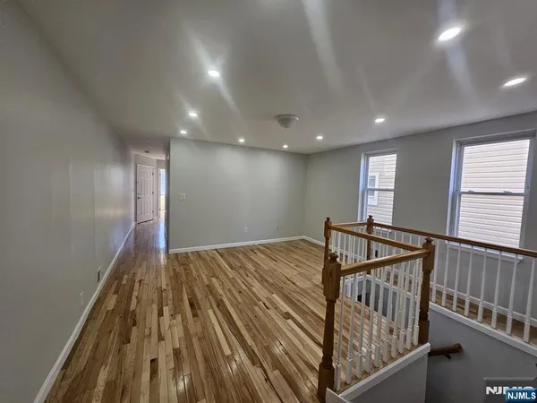 $3,550 | 437 Elm Street, Unit 1L, Kearny, NJ 07032