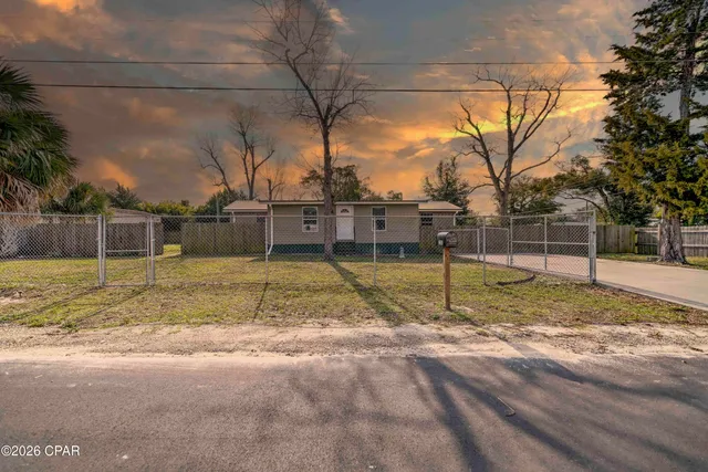 $179,000 | 3202 East 2nd Place, Panama City, FL 32401