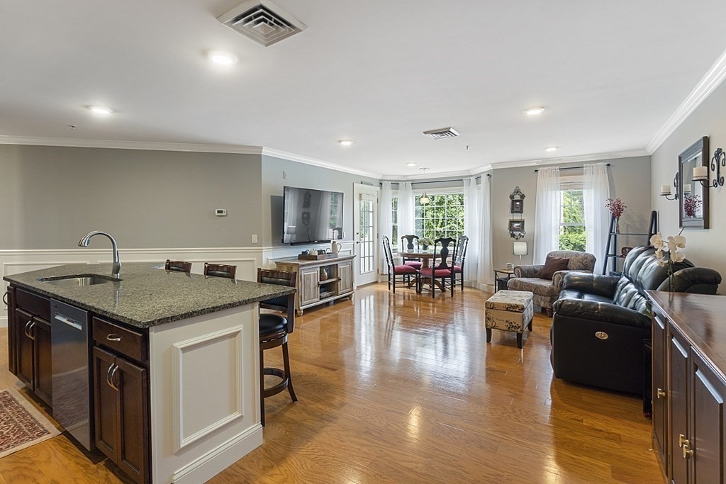 195 Salem Street, Unit 1105 Wilmington, MA 01887 - Photo 5 of 41