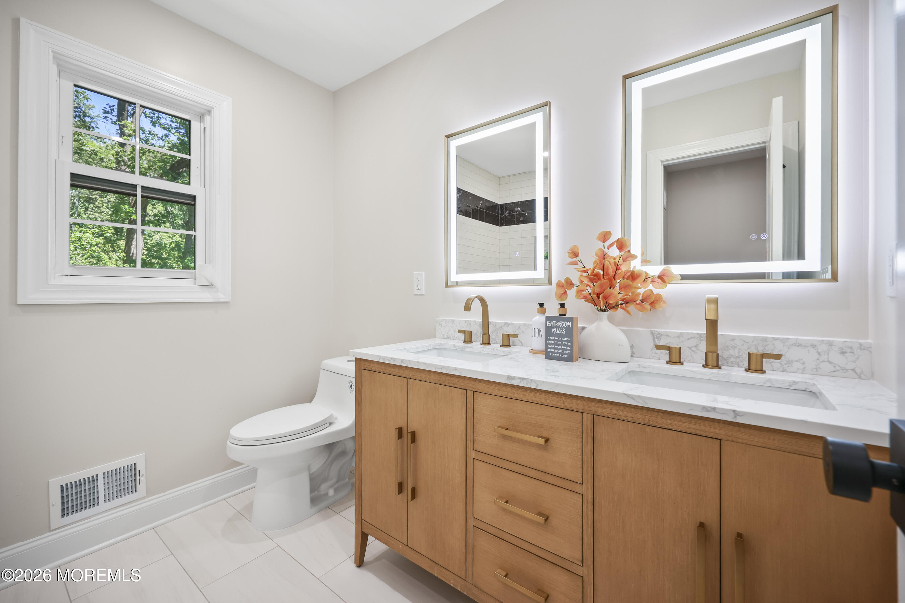 169 Pelican Road Middletown, NJ 07748 - Photo 47 of 49 LPM_5904