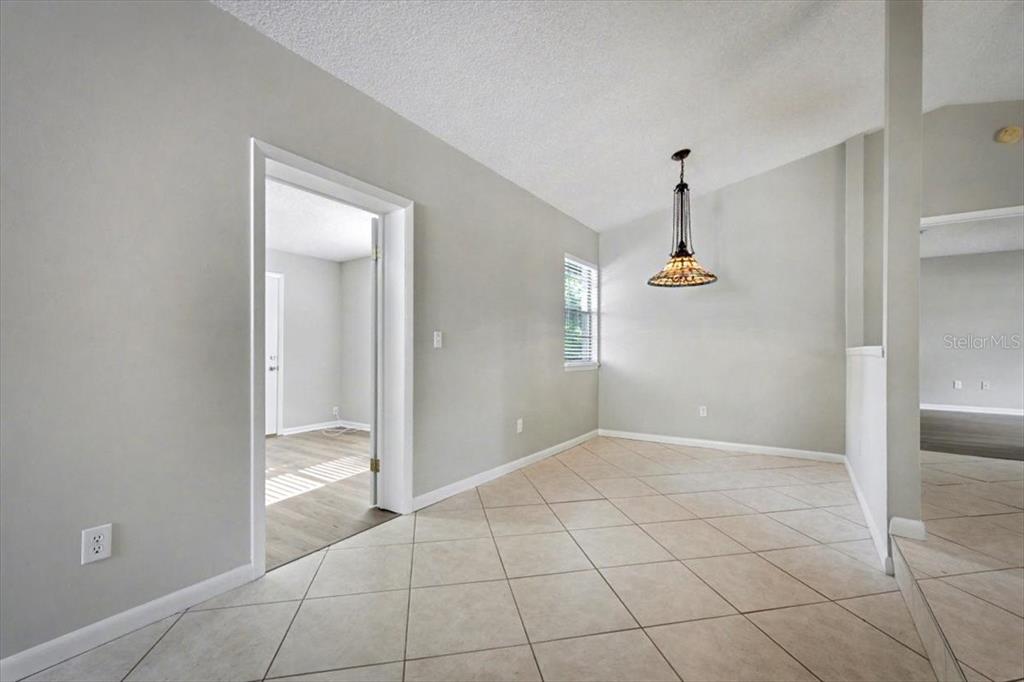 173 North Ridgewood Avenue Ormond Beach, FL 32174 - Photo 10 of 33