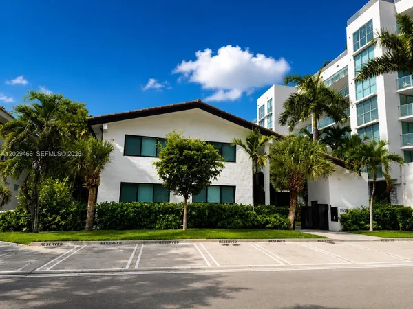 $2,800 | 1155 102nd Street, Unit 10, Bay Harbor Islands, FL 33154