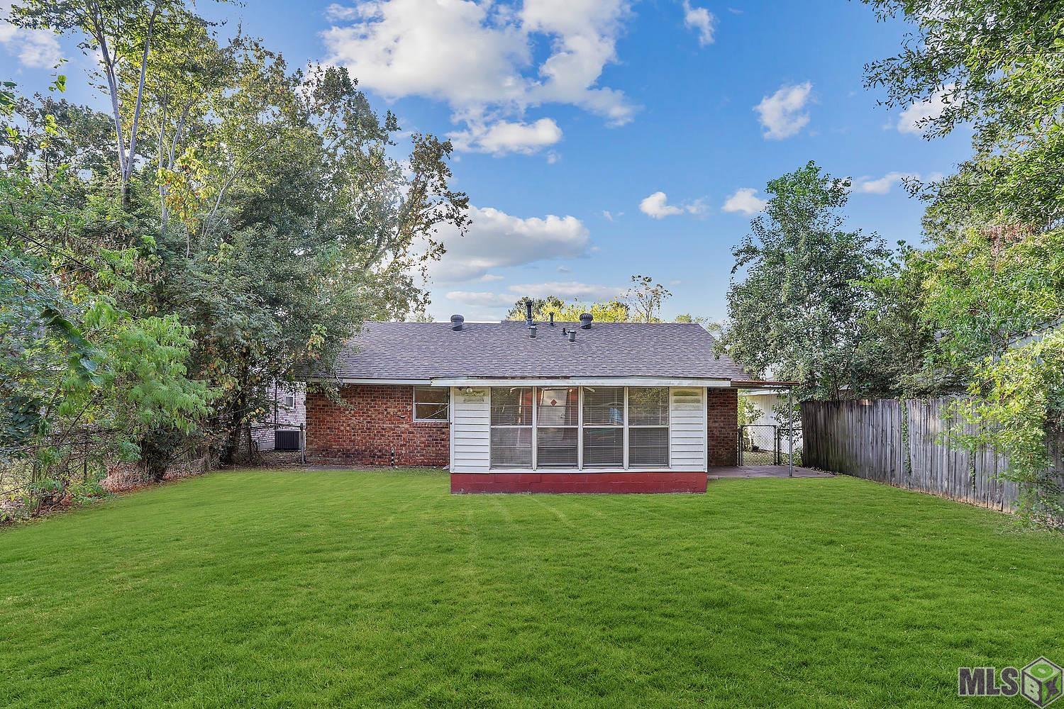 11866 Baylor Drive Baton Rouge, LA 70816 - Photo 3 of 16