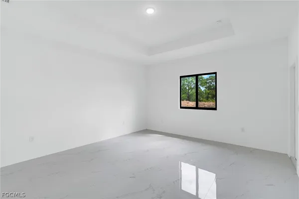 $1,950 | 1037 Citrus Avenue South, Lehigh Acres, FL 33974