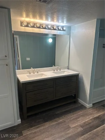 $1,250 | 45 Maleena Mesa Street, Unit 716, Henderson, NV 89074