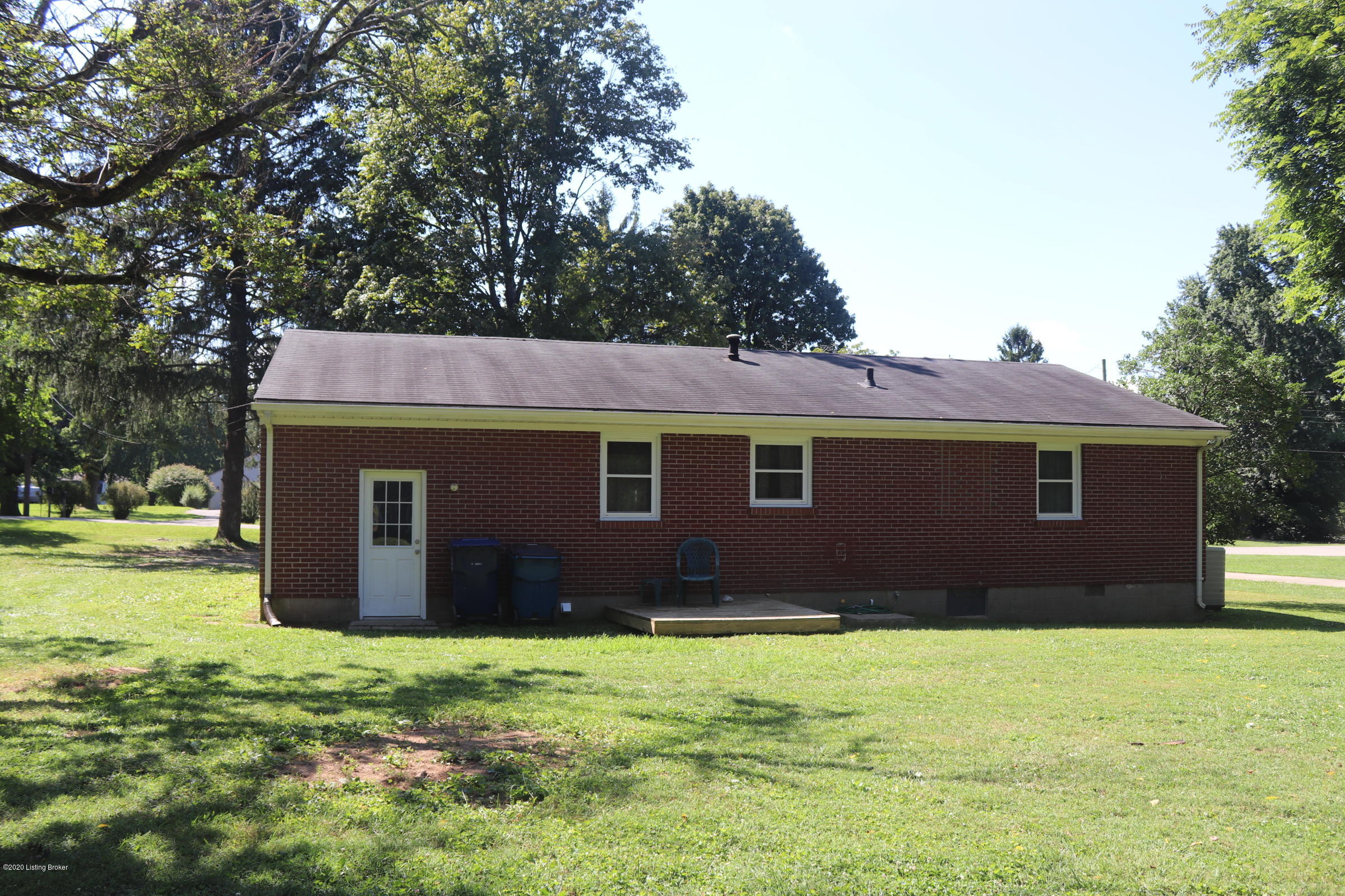 8107 Welsh Road Pewee Valley, KY 40056 - Photo 33 of 33 rear