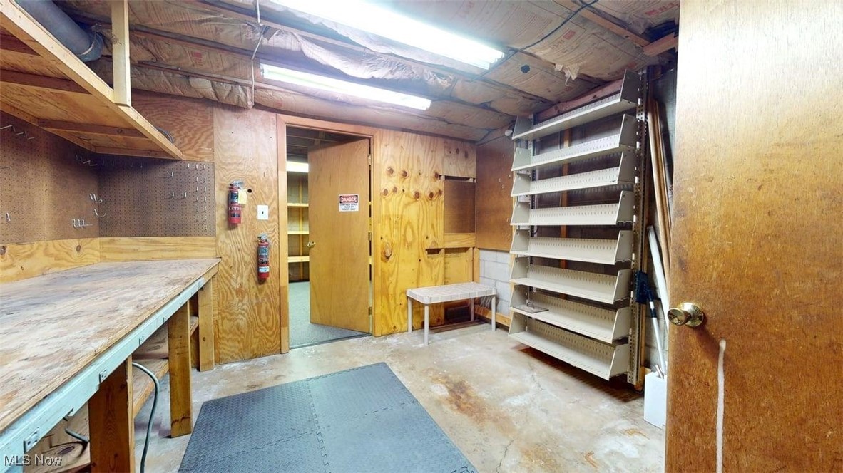 1355 Congress Road Belpre, OH 45714 - Photo 28 of 44 just off the garage and rec area is an enclosed workshop space