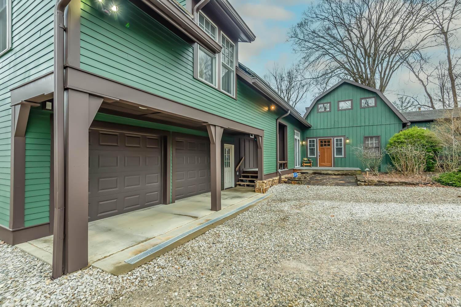 1329 South High Street Bloomington, IN 47401 - Photo 4 of 35