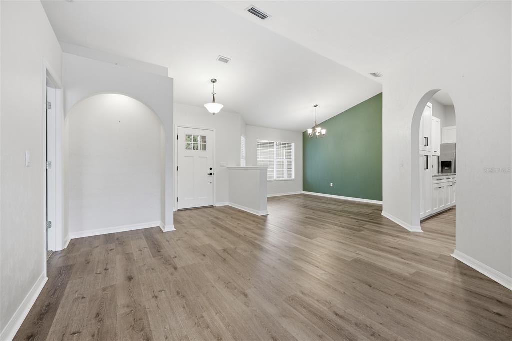 7813 Southwest 51 Boulevard Gainesville, FL 32608 - Photo 13 of 64