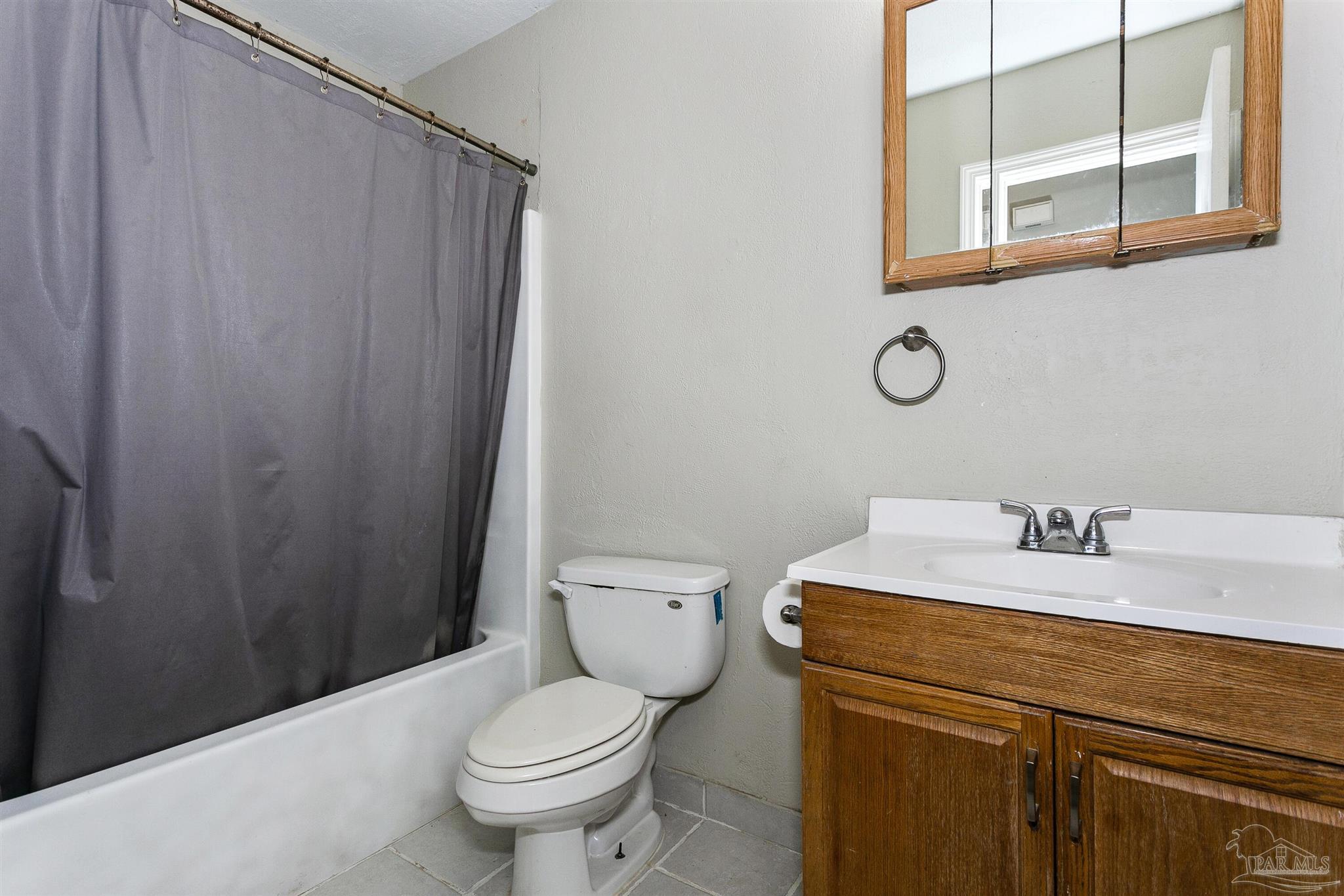 2898 West Roberts Road Cantonment, FL 32533 - Photo 9 of 13 Gallery Image 9