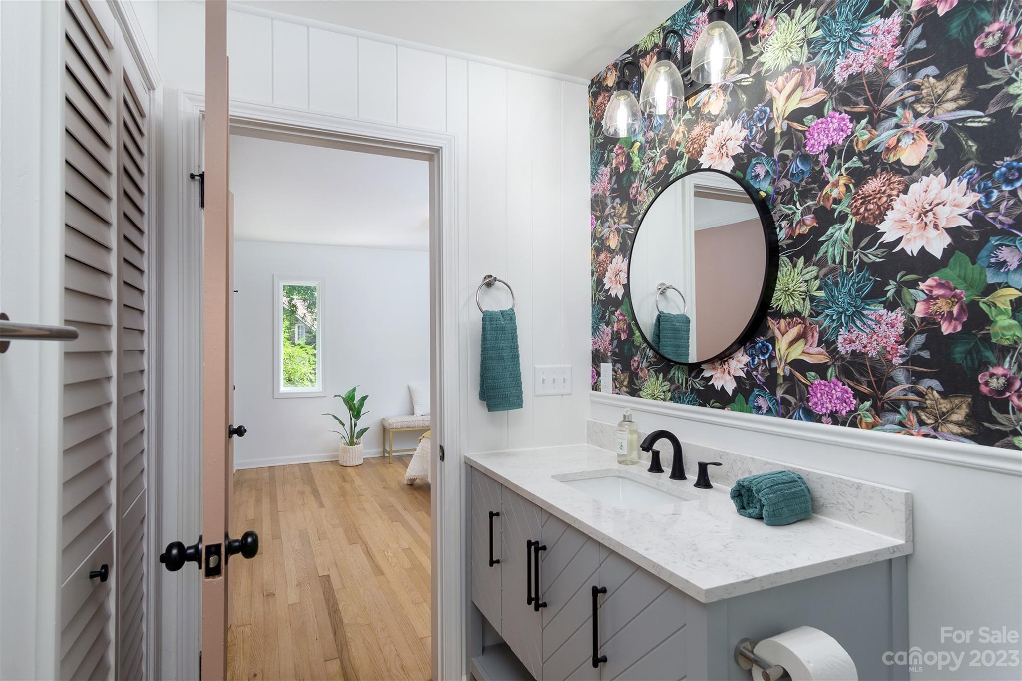 349 Country Club Road, Unit 2 Asheville, NC 28804 - Photo 20 of 27 Gallery Image 20