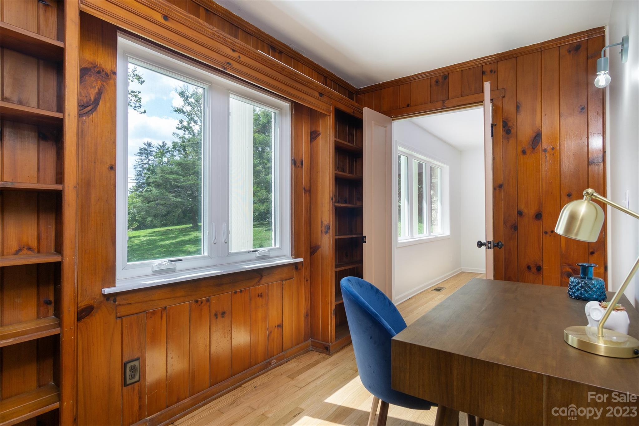 349 Country Club Road, Unit 2 Asheville, NC 28804 - Photo 7 of 27 Gallery Image 7