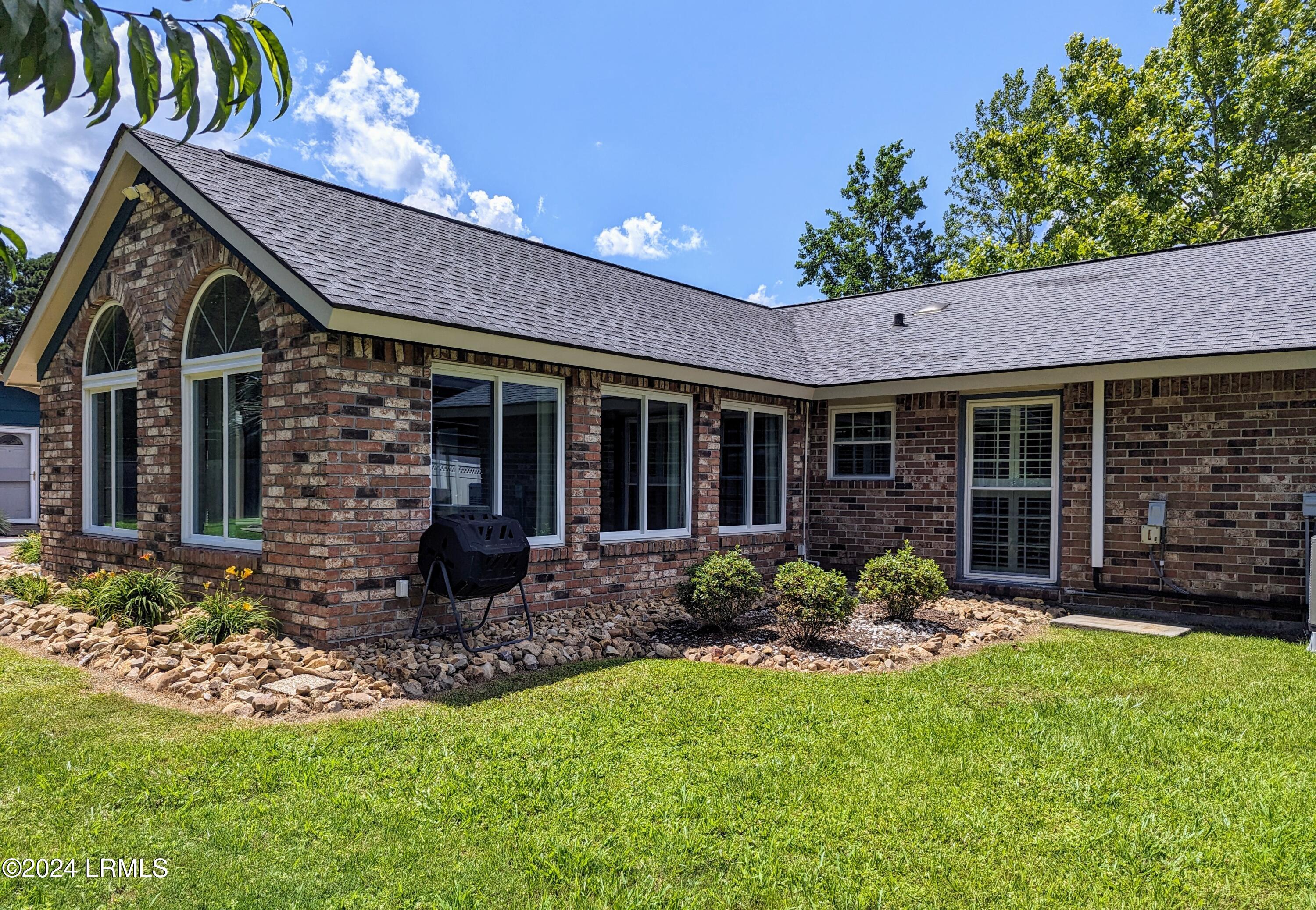 2233 Salem Road Beaufort, SC 29902 - Photo 19 of 26 1000002989