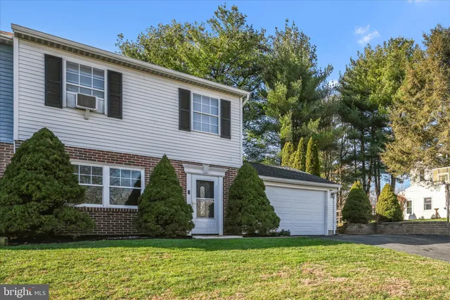 $264,900 | 1053 Williamsburg Road, Lancaster, PA 17603