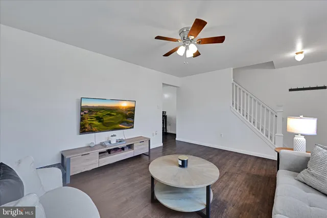 $264,900 | 1053 Williamsburg Road, Lancaster, PA 17603