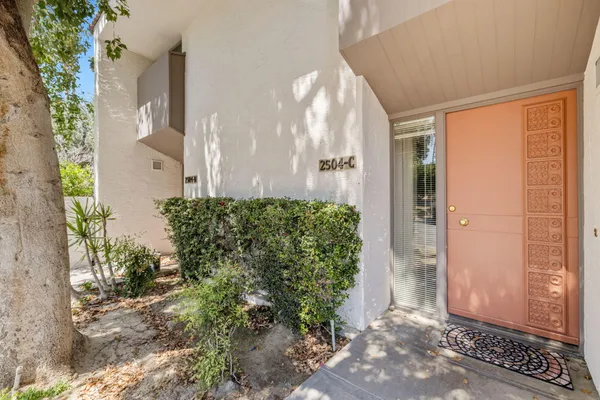 $279,000 | 2504 North Whitewater Club Drive, Unit C, Palm Springs, CA 92262