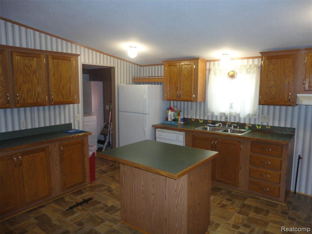 3862 Ryans Ridge Monroe, MI 48161 - Photo 8 of 17
