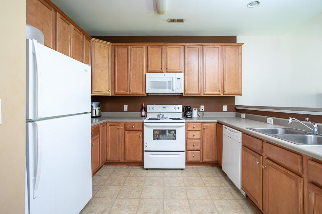 522 Cardamon Court Raleigh, NC 27610 - Photo 2 of 14 Photo 2