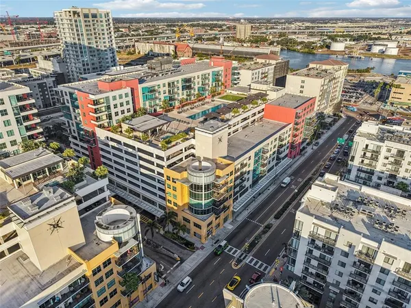 $2,600 | 1208 East Kennedy Boulevard, Unit 616, Tampa, FL 33602