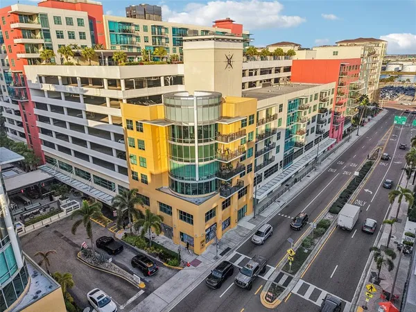 $2,600 | 1208 East Kennedy Boulevard, Unit 616, Tampa, FL 33602