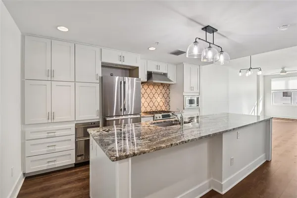 $2,600 | 1208 East Kennedy Boulevard, Unit 616, Tampa, FL 33602