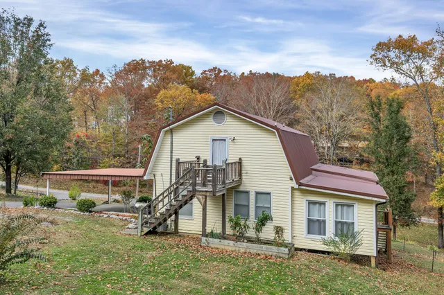 $299,495 | 85 Lakeview Lane, Stewart, TN 37175