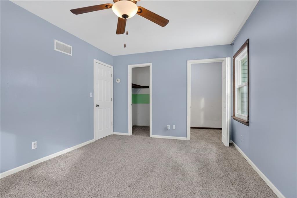 20915 South Moonlight Road Gardner, KS 66030 - Photo 32 of 51