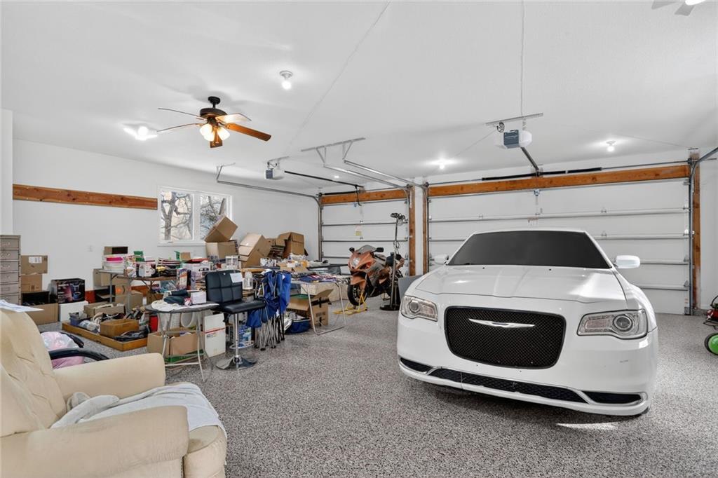 20915 South Moonlight Road Gardner, KS 66030 - Photo 43 of 51