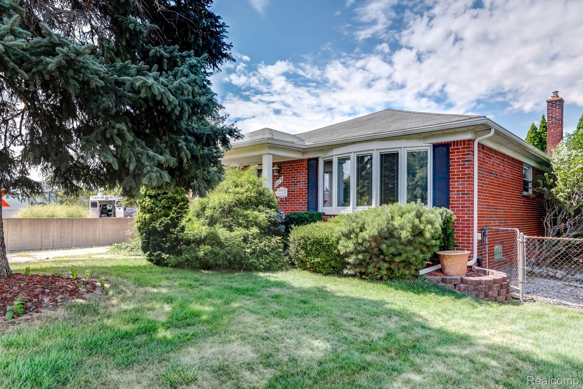 9024 Allen Road Allen Park, MI 48101 - Photo 1 of 25 Gallery Image 1