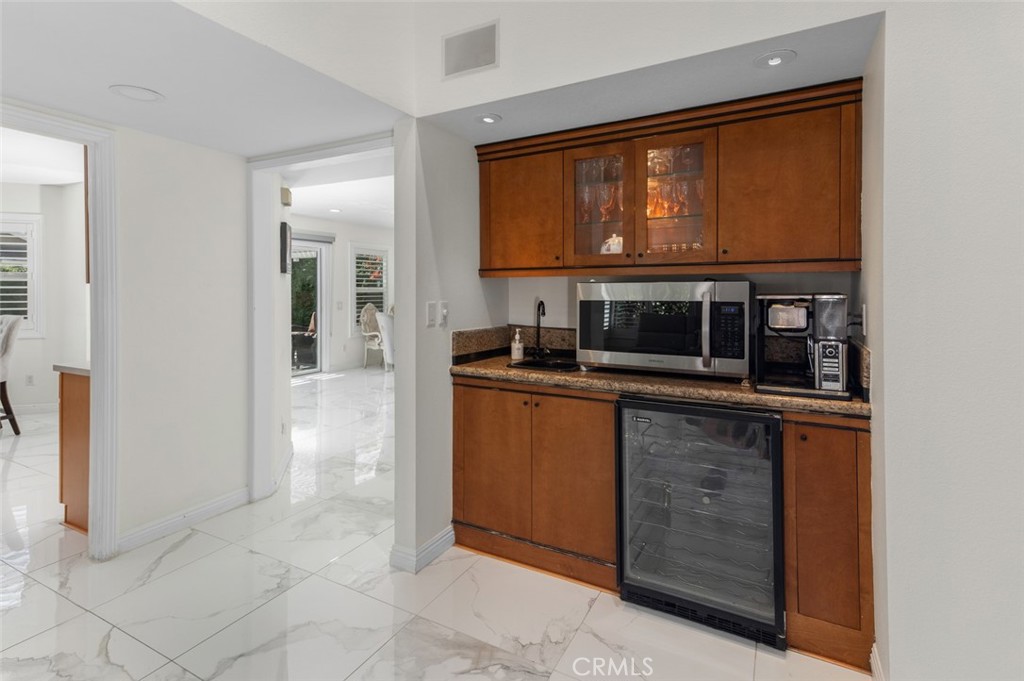 4 Bayview Irvine, CA 92614 - Photo 12 of 47