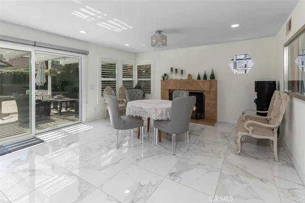 $7,900 | 4 Bayview, Irvine, CA 92614
