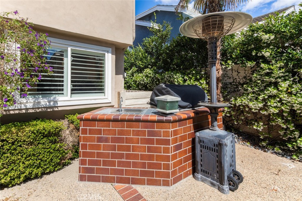 4 Bayview Irvine, CA 92614 - Photo 25 of 47