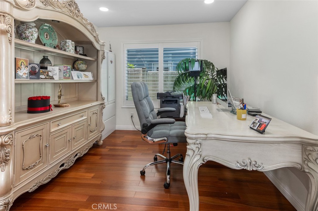 4 Bayview Irvine, CA 92614 - Photo 42 of 47 Fifth bedroom downstairs