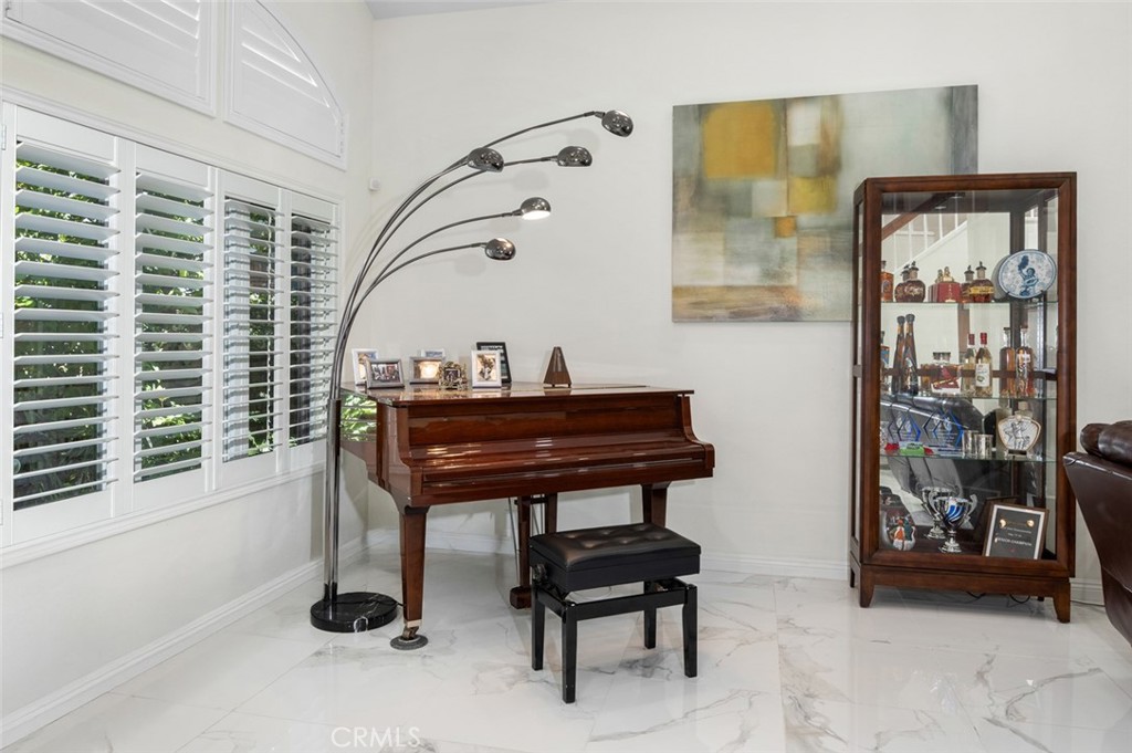 4 Bayview Irvine, CA 92614 - Photo 6 of 47