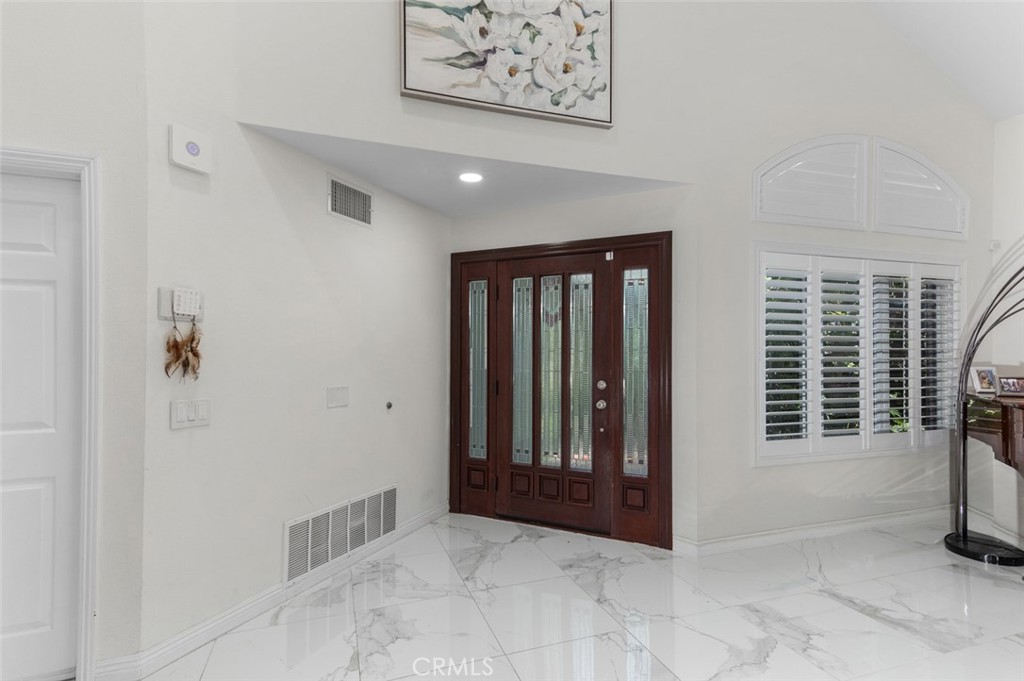 4 Bayview Irvine, CA 92614 - Photo 7 of 47