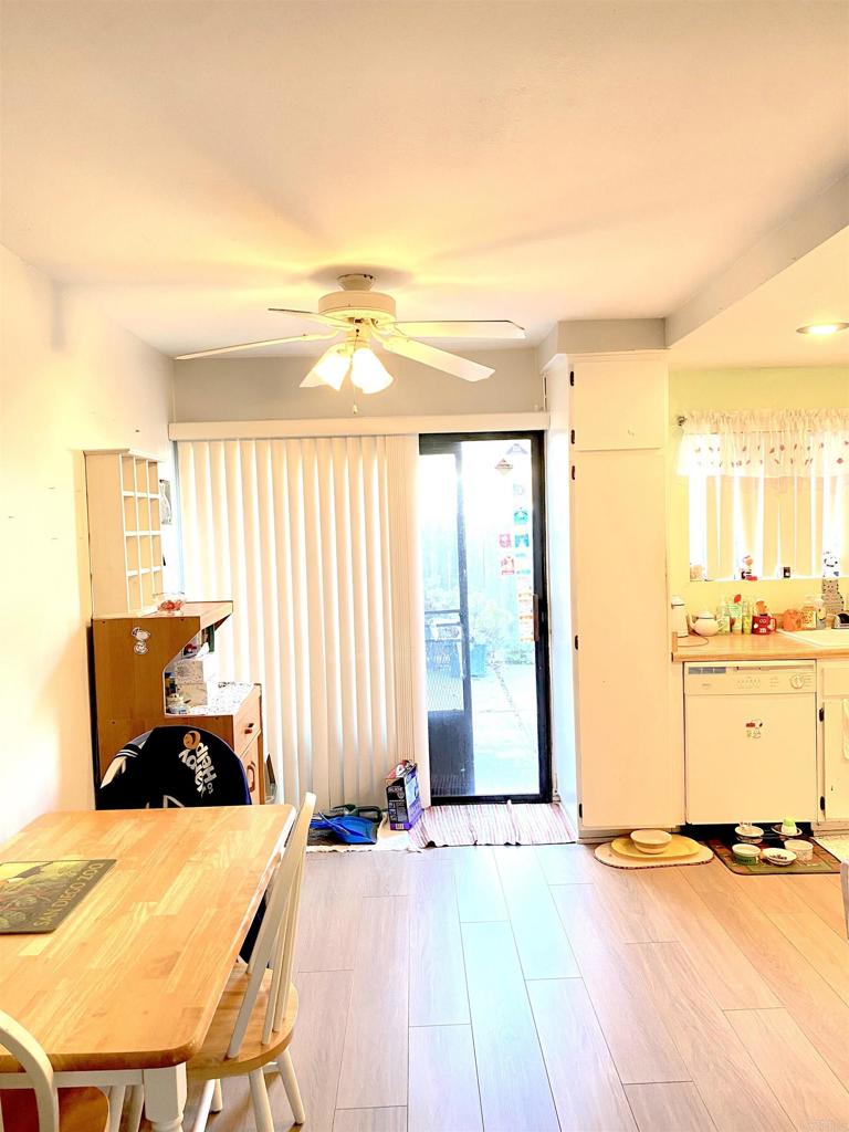 3424 Del Este Way Oceanside, CA 92056 - Photo 7 of 14