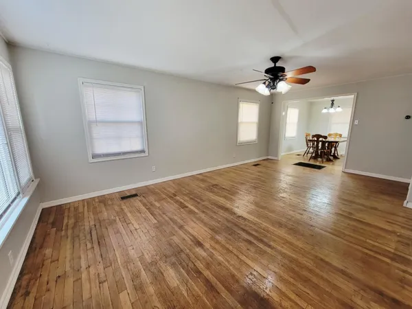 $2,100 | 2003 16th Street, Lubbock, TX 79401