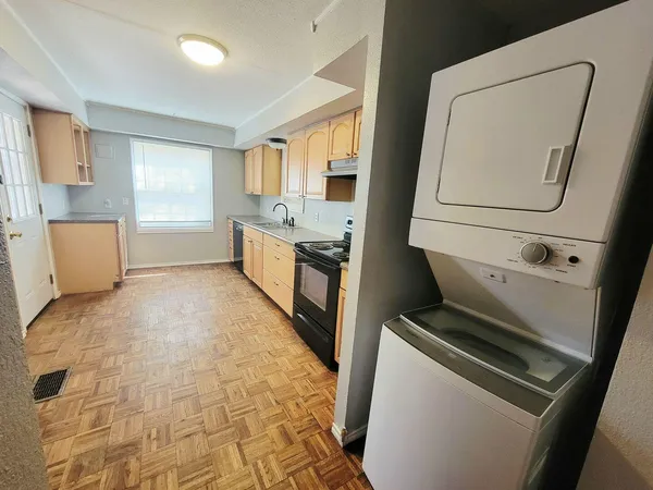 $2,100 | 2003 16th Street, Lubbock, TX 79401