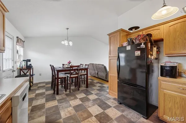 $245,000 | 1420 West Madison Avenue, Lebanon, MO 65536