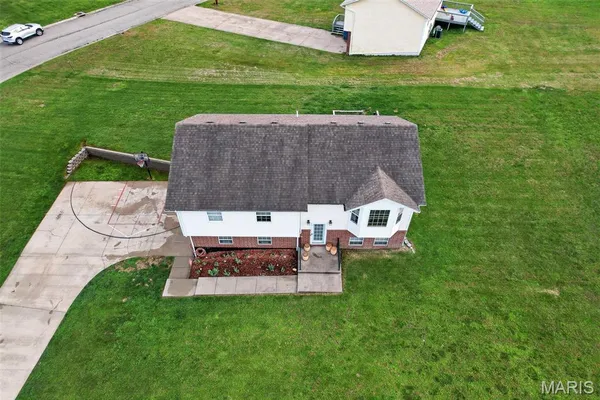 $245,000 | 1420 West Madison Avenue, Lebanon, MO 65536