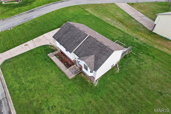 $245,000 | 1420 West Madison Avenue, Lebanon, MO 65536