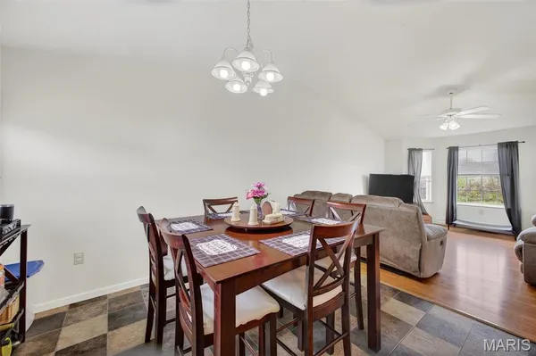 $245,000 | 1420 West Madison Avenue, Lebanon, MO 65536