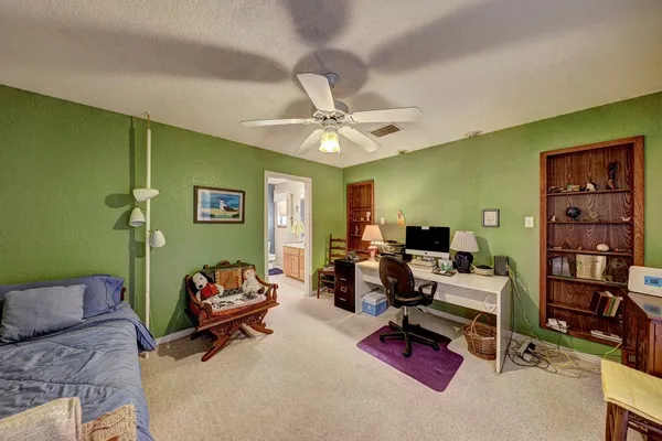 $649,900 | 185 Cougar Park, Hunt, TX 78024