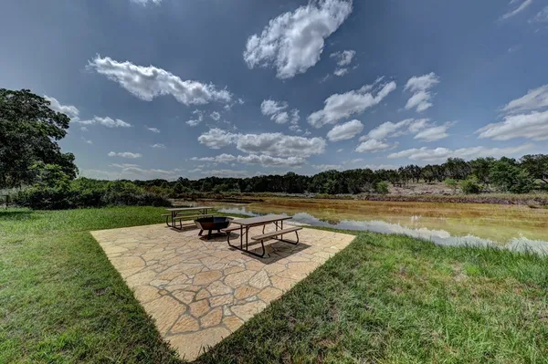 $649,900 | 185 Cougar Park, Hunt, TX 78024