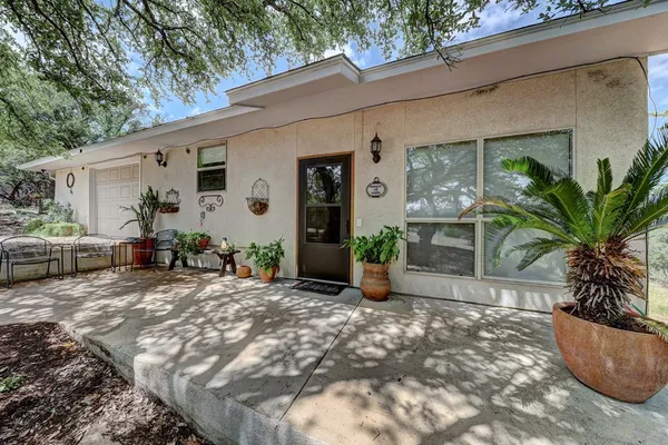 $649,900 | 185 Cougar Park, Hunt, TX 78024